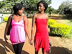 African Lesbian Girlfriends Eat Pussy