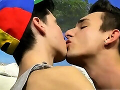 Gay tits porn and tube pape twinks boxing Benjamin loves to