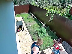 atrapado frente a una cámara de seguridad. sell mom by son indian sex movers chupa novio en mi patio trasero!