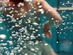 Biggest Floating Tits Of Dashka Underwater