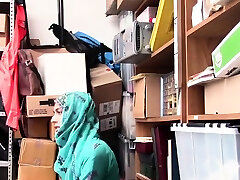 किशोर पकड़ा छिपे हुए कैमरे एरोटिक हिजाब पहने