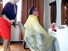 Nudist Barbershop. Nude Lady Hairdresser In An Apron. The Client Is Surprised. 2. 1