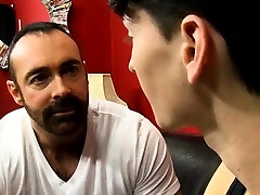 Free gay porn video dads who suck dick and young twinks hard
