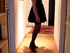 Dressed in Leather skirt big tits swinging and hanging red high heels, play till cum