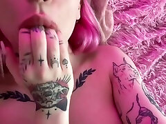 Horny Teen Wih Big Natural Tits Fingering Her free porn slut Close Up