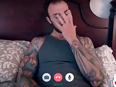 Cheating tattooed billie gene artis film babe cucks BF on the webcam