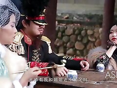 Asian xxx bogotana decided to arrange group sex in costumes