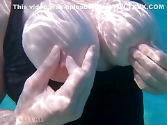 Underwater Footjob Sex & Nipple Squeezing Pov At Public Beach - Big Natural Tits Pawg sexg hot sex Wife Being Kinky On Vacation