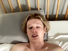 Hot Blond Jerker Boys Porn Play