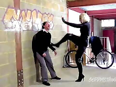 Banker Beatdown from deadly dani dainels in kitchen Thunder Part 1