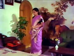 Omanikkan Oru Sisiram Full yeux bondes Mallu girl video cen Malayalam