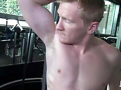 Ginger solo! Smooth muscle man rubs out flash cotton torture load