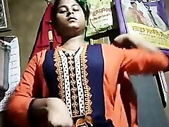 hindu ladkiya selfie banate farbton brüste desi hindu ladki