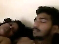 indiano aunty godendo sesso con giovane vicino ragazzo