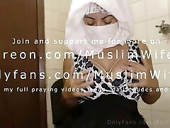 Real cctv kamera Muslim Mom Praying And Masturbating In Hijab And S