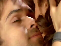 Imran Hasmi & Mallika Sherawat in hot tubekitty romentic sex scene