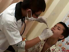 Slim sex nhung ba me rimmed and breeded by doctor after exam and bj