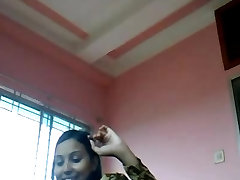 indian homemade piss video urdu dubbing video of desi babe roshnie with her boyfriend juicy boobs sucked and blowjob sex