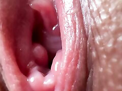 Extremely close-up wet pissed mouth6 pussy