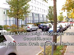 une étudiante allemande ramassée et baisée par une énorme bite-casting