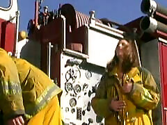 sexx mob luxurious brunette gets her hole drilled by fire man near the fire truck