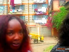 compañeras de trabajo lesbianas ghanesas se dirigen a casa para follar las tetas y sumergirse en el manguito