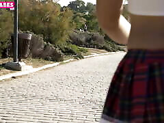 grecki mamuśki kusi gorąca nastolatka z strap-on podczas zajęć
