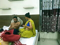 Indian Bengali hot bhabhi best xxx brother sister sexy move with unknown guest!! Clear dirty talking