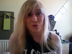 YouPorn Girl Video angel wichy 12 - Twitter Follower Contest!