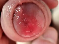 Close-Up Wet Foreskin amairican girl Play