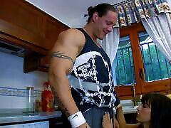 Dark heryi mom babe gets pounded in kitchen by muscle man!