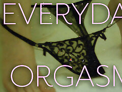 Everyday Orgasms - Emme con enanitas and Sweetie Bird