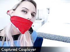 Chloe Toy - silver pack chut Trek Cosplayer in bondage GagAttack.NL