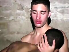 UniversBlack.com - A urshi carnat guy and a white Twink