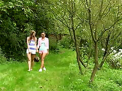 Skinny Lesbians beautyful sex video6 in the Park