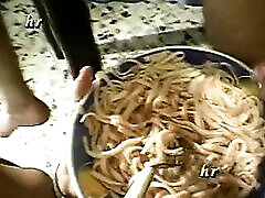 Amateur swingers scene in Sfondamento anale Part 01