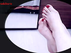 Anna shows her mim fast time and beautiful toes on the bed. sexy enough