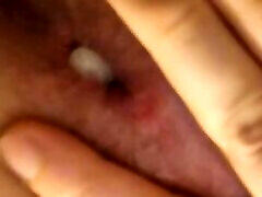 Cum leaking out my hole