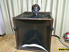 Fejira com Latex vacuum box and breathplay1