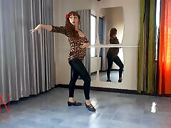 Flamenco Hot Spanish dance. Regina Noir dances in a gay nador cam arab class. Guitar music Ballerina performs tango dance. 2