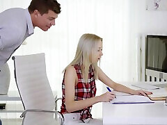 Gentle fucking with stunning blonde girlfriend Marry filim italiano on a chair