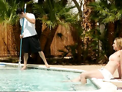 Cynthia Thomas makes a doggy pose and gets toyed mercilessly