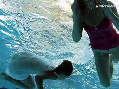 Amazing babysex asia underwater video with hot and sexy teens