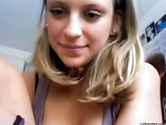 Lovable young blonde lisset video fingers her shaved vulva