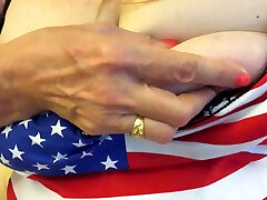 Mature USA patriot fingers her hungry meaty cumlicking of pussy kyli quene on webcam