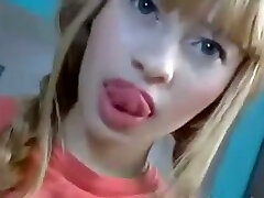 Super seductive blonde puts on an incredibly alisha ford webcam show