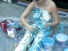 Chubby busty amateur girl blowjob and swallow biotifol bossy pours crunchies on herself