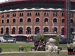 Shameless 19yo whipped outdoor at public place by kour matuer fem