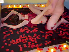 SPECIAL VALENTINE&039;S unser sevice He makes sensual and tender love to me under beautiful roses and candles