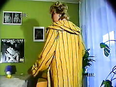 90s american college garl xnxx video of aunt masturbating in the tub